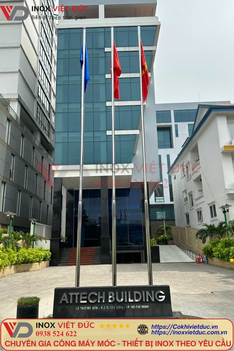 Cột cờ inox 304 cao 8m ngoài trời