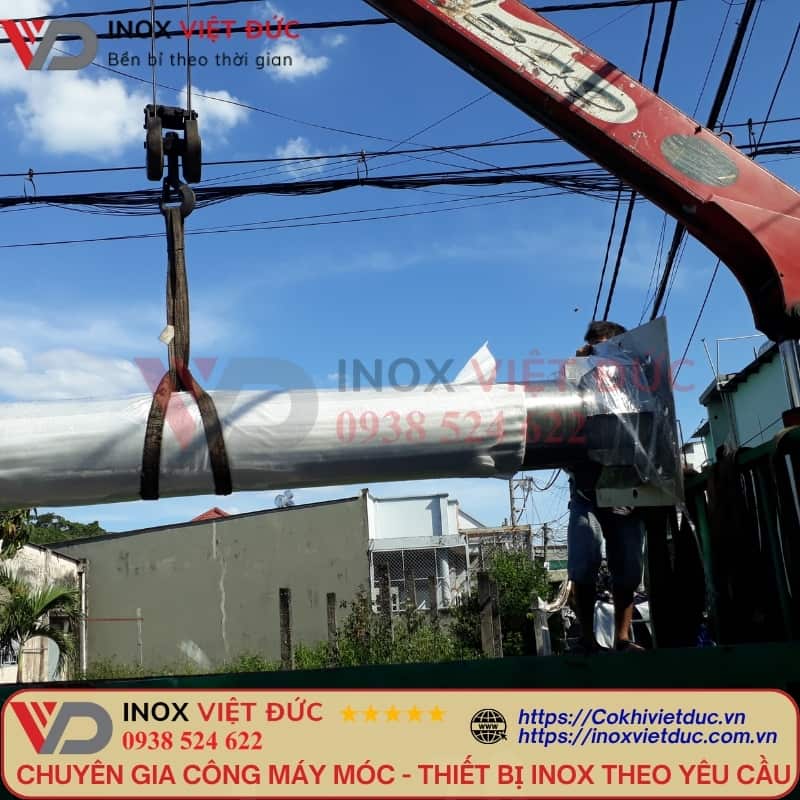 Lắp dựng cột cờ inox 18m
