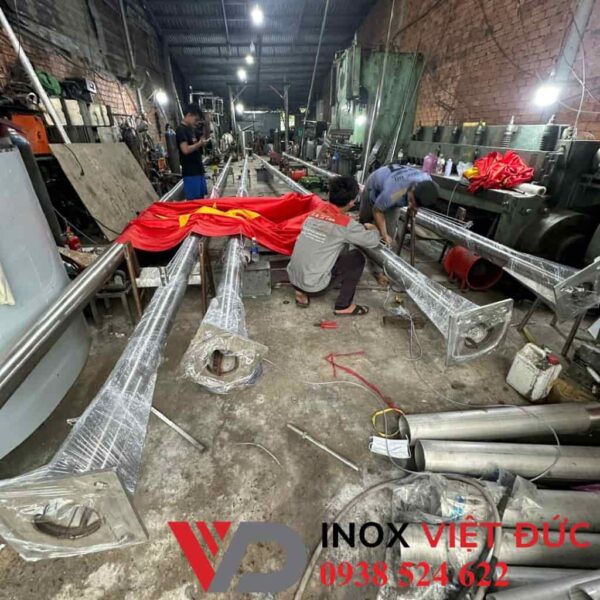 Xường sản xuất cột cờ