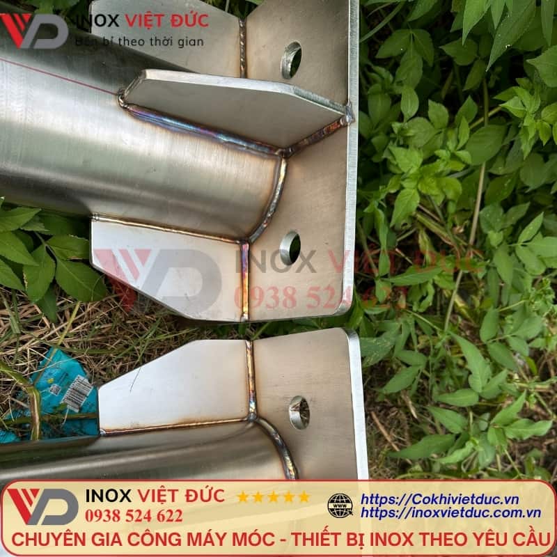 Bản mã cột cờ inox 304