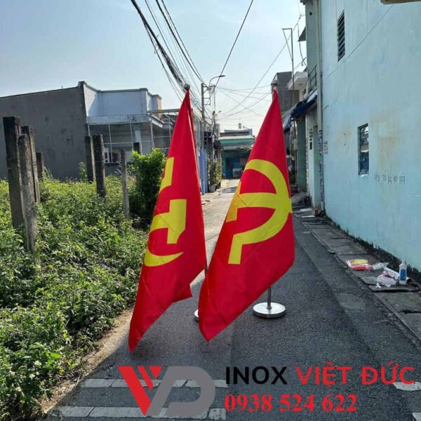 Mẫu cột cờ văn phòng phổ biến