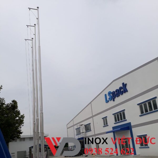 Trụ cờ công ty bằng inox