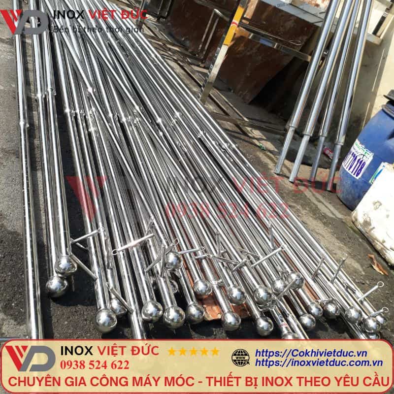 Trụ cờ inox giá rẻ